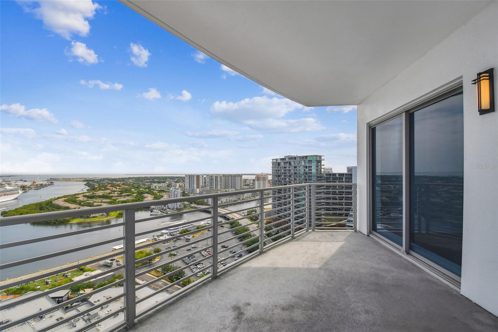 1209 E CUMBERLAND AVE #2406, TAMPA, FL, 33602