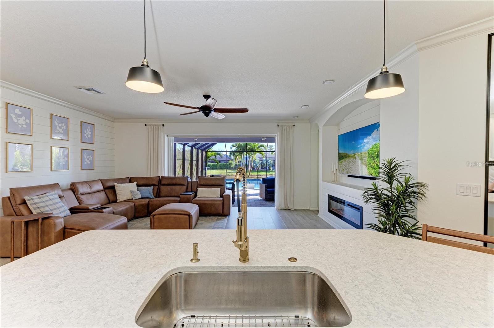 5709 SUNFLOWER CIR, SARASOTA, FL, 34238