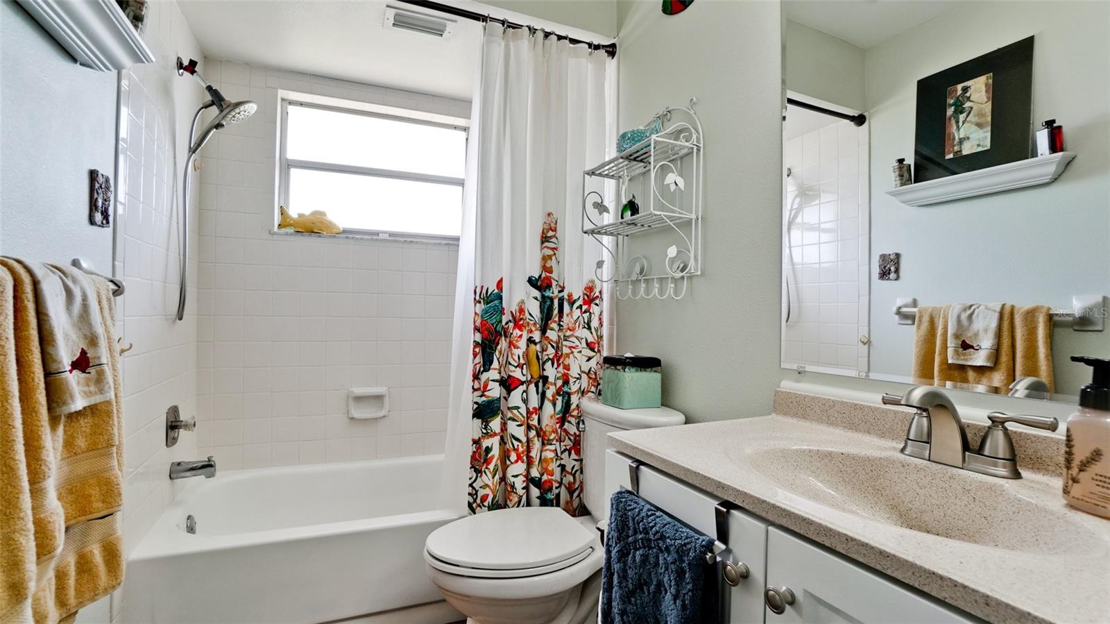 1320 BOTTLEBRUSH DR, BRADENTON, FL, 34208