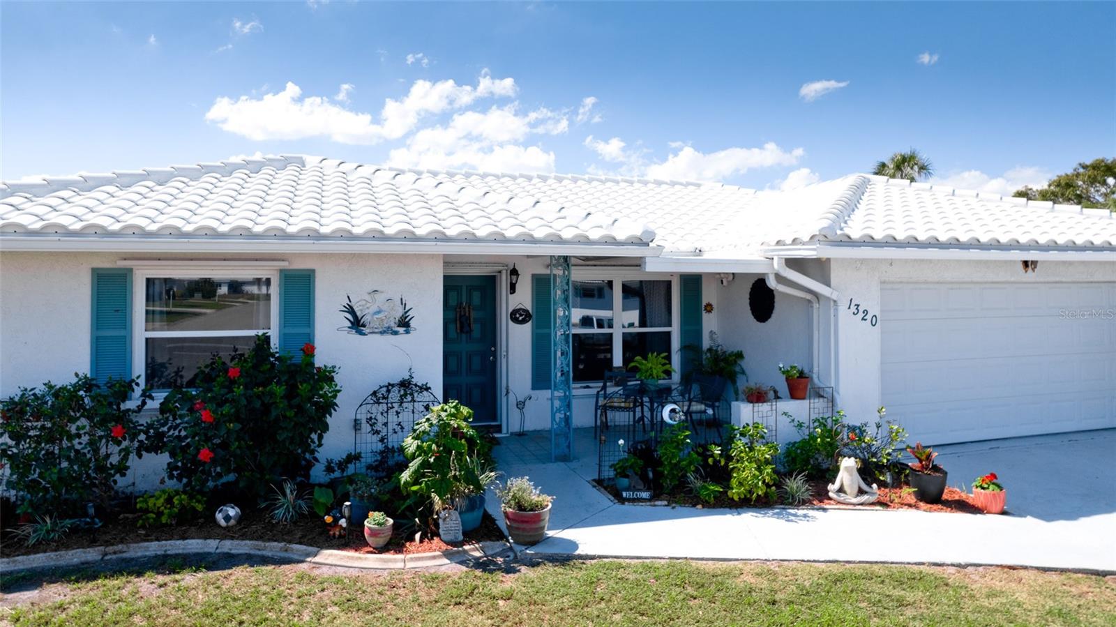 1320 BOTTLEBRUSH DR, BRADENTON, FL, 34208