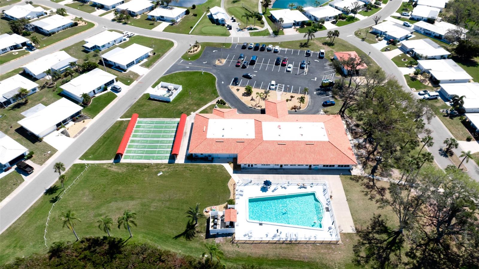 1320 BOTTLEBRUSH DR, BRADENTON, FL, 34208