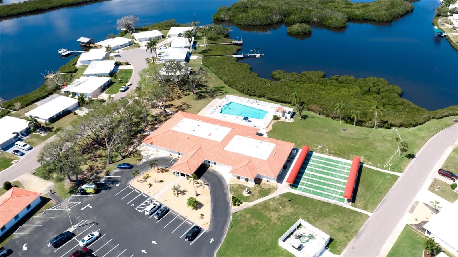 1320 BOTTLEBRUSH DR, BRADENTON, FL, 34208