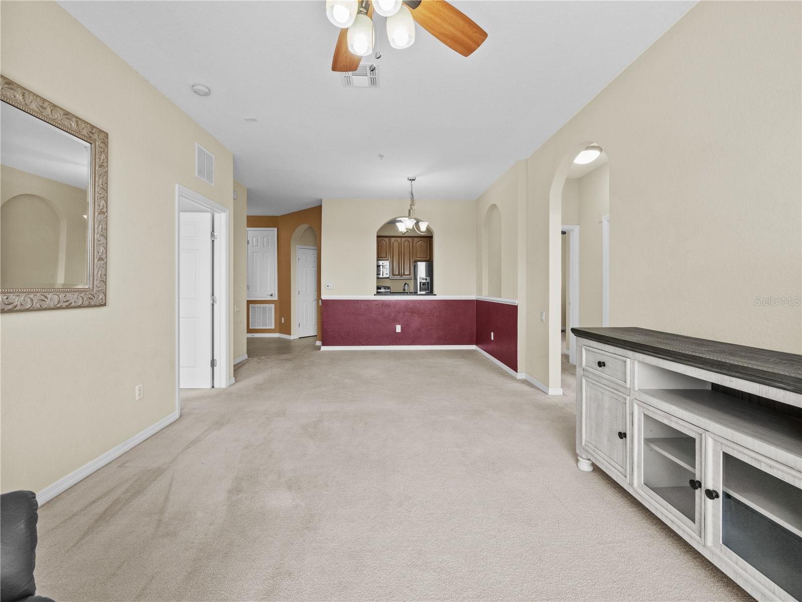 8300 PORTOFINO DR #403, DAVENPORT, FL, 33896