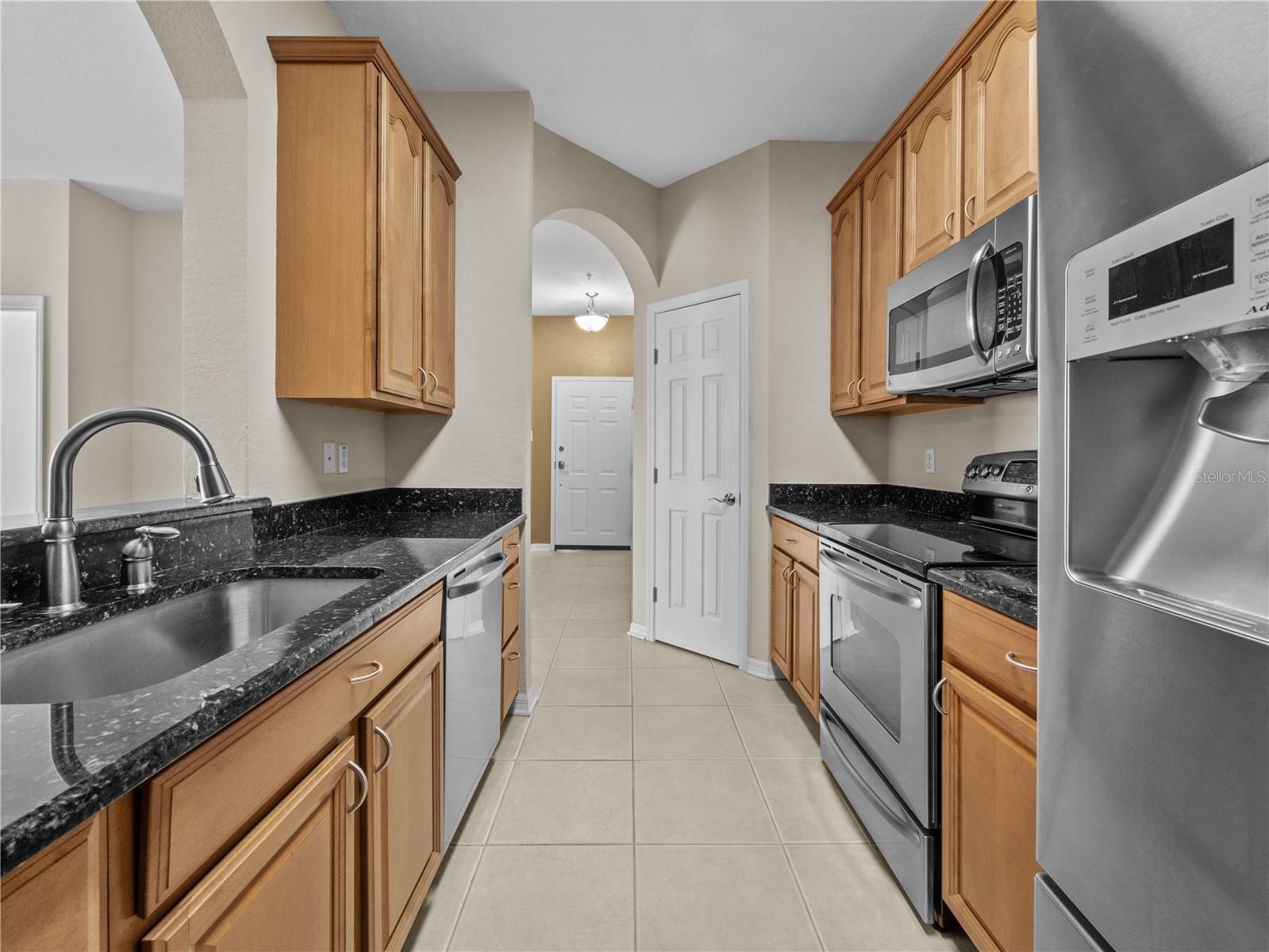 8300 PORTOFINO DR #403, DAVENPORT, FL, 33896