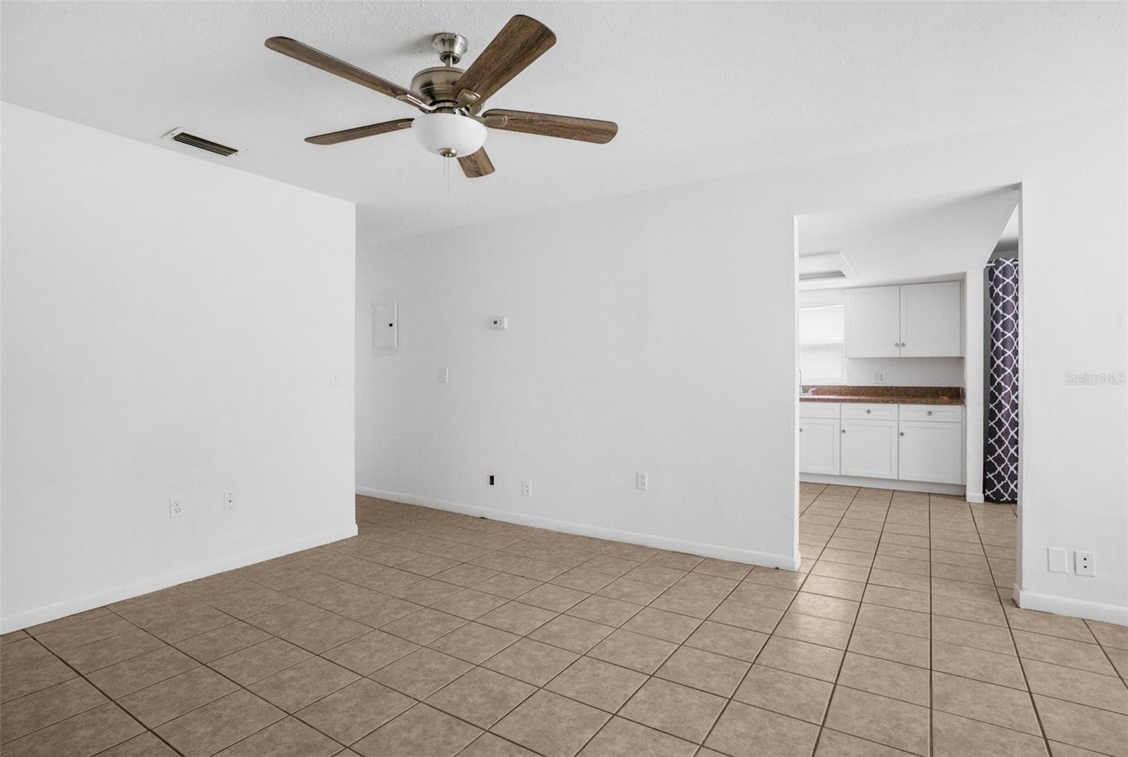 310 E TOMLIN ST, PLANT CITY, FL, 33563