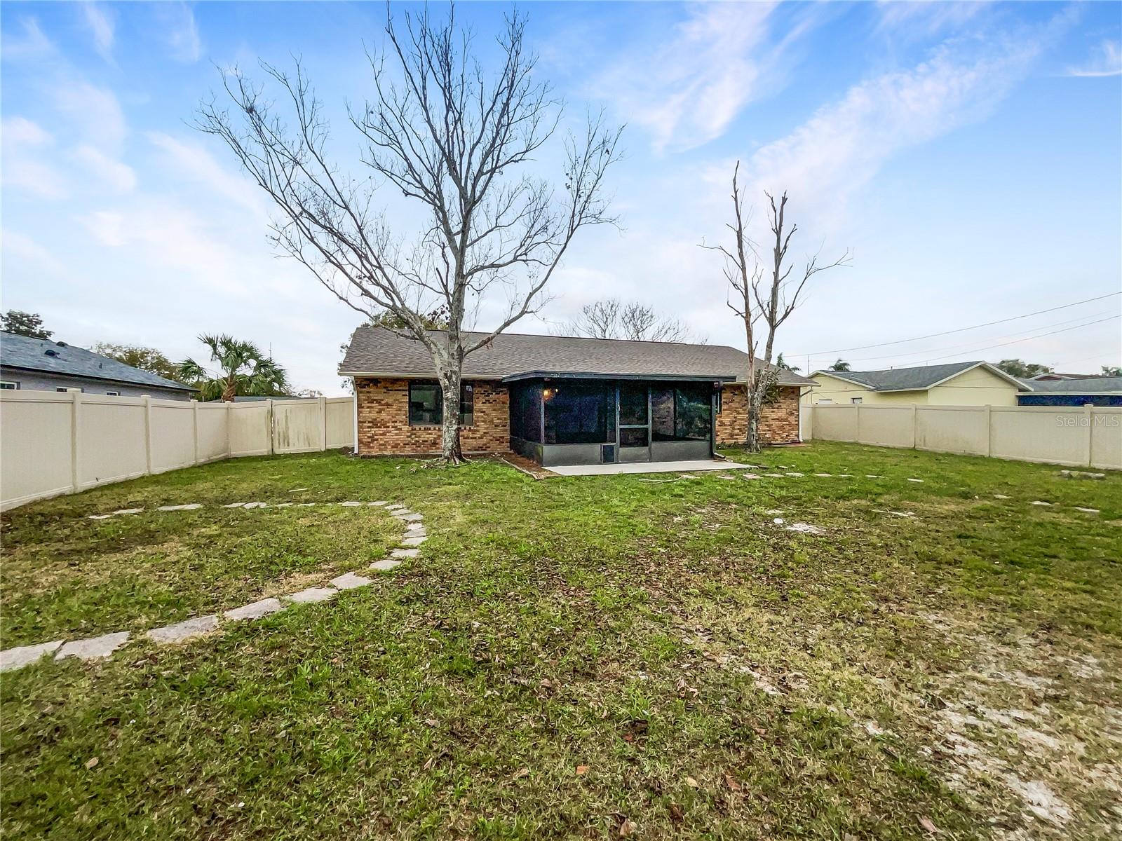 832 YELLOWBIRD AVE, DELTONA, FL, 32725