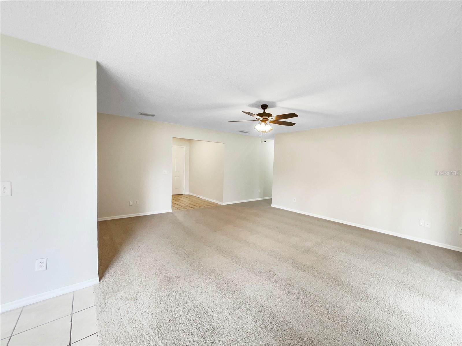 832 YELLOWBIRD AVE, DELTONA, FL, 32725