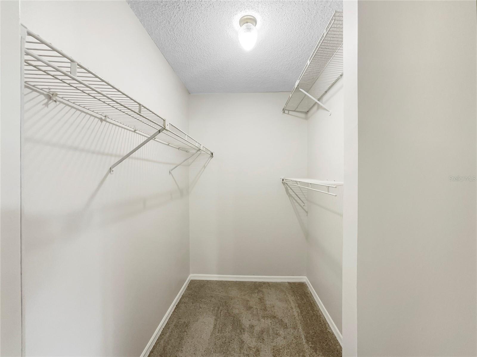832 YELLOWBIRD AVE, DELTONA, FL, 32725