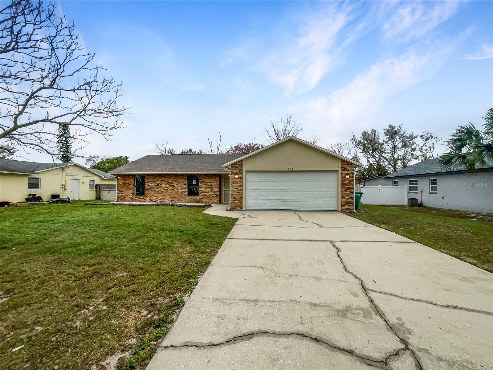 832 YELLOWBIRD AVE, DELTONA, FL, 32725