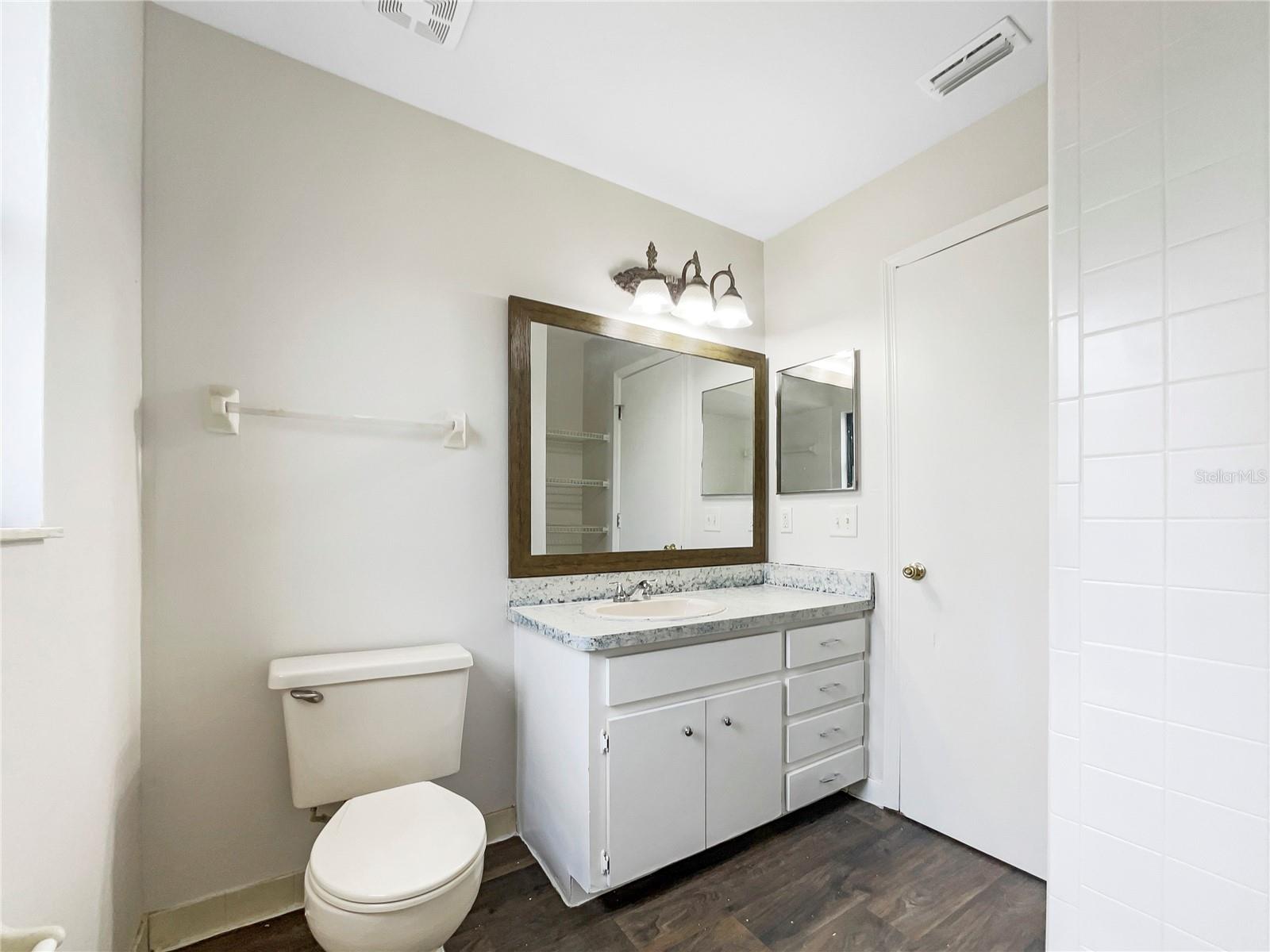 832 YELLOWBIRD AVE, DELTONA, FL, 32725