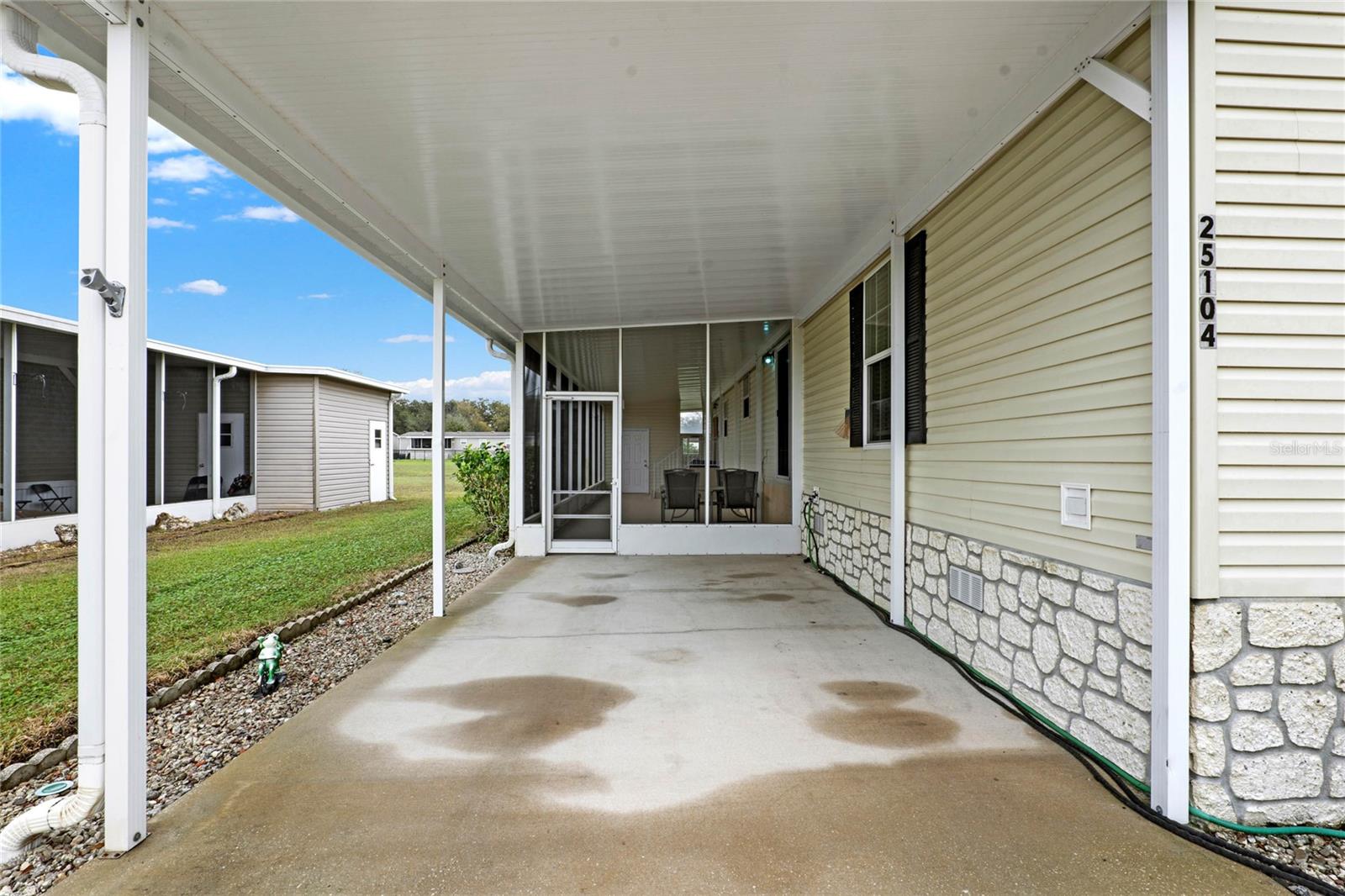 25104 ALAMANDA DR, ASTATULA, FL, 34705