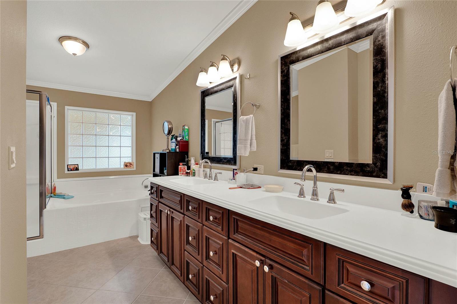 25104 ALAMANDA DR, ASTATULA, FL, 34705