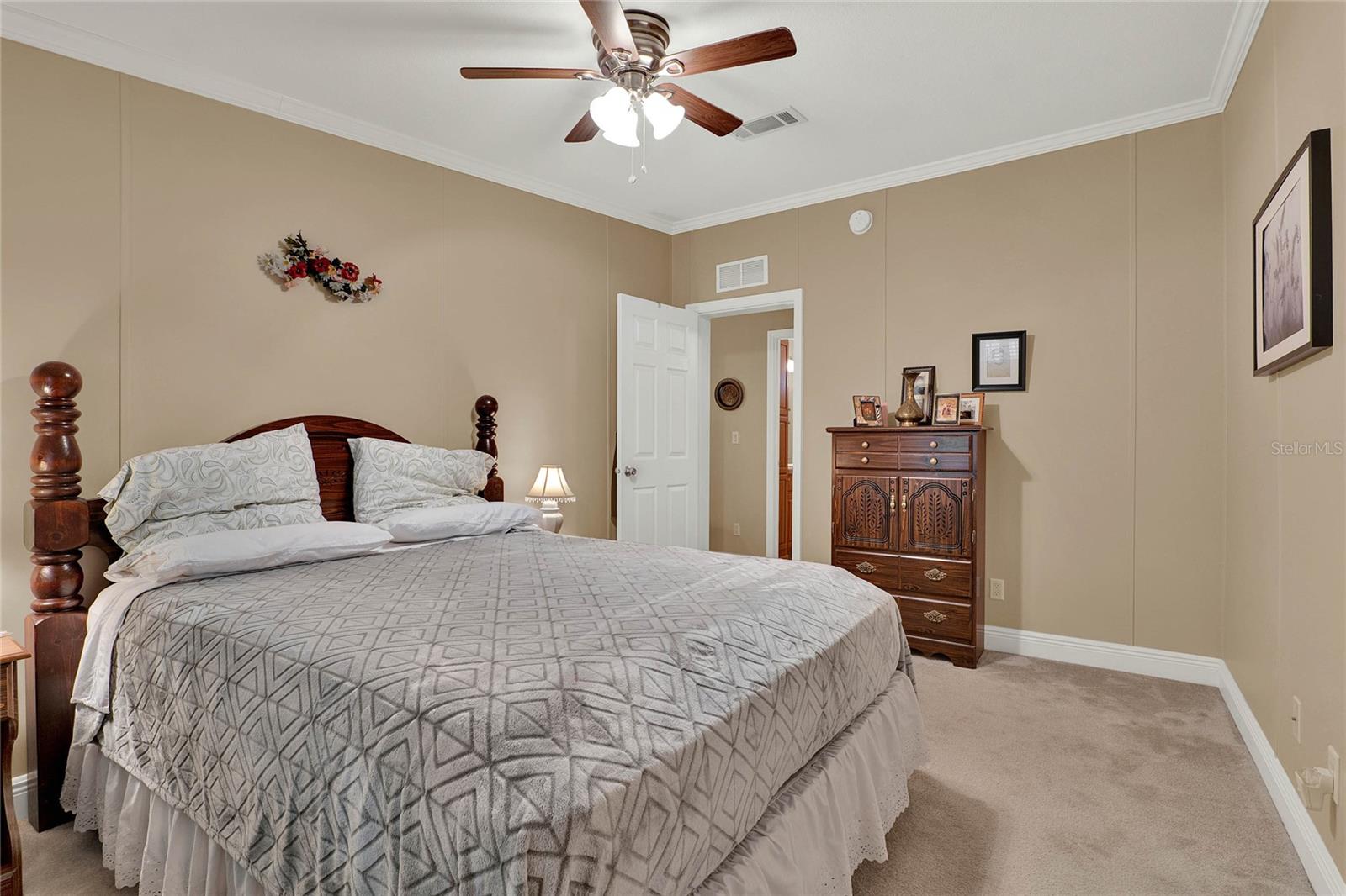 25104 ALAMANDA DR, ASTATULA, FL, 34705