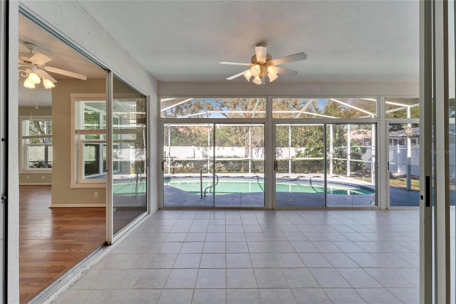 3904 EXECUTIVE CIR, PLANT CITY, FL, 33566