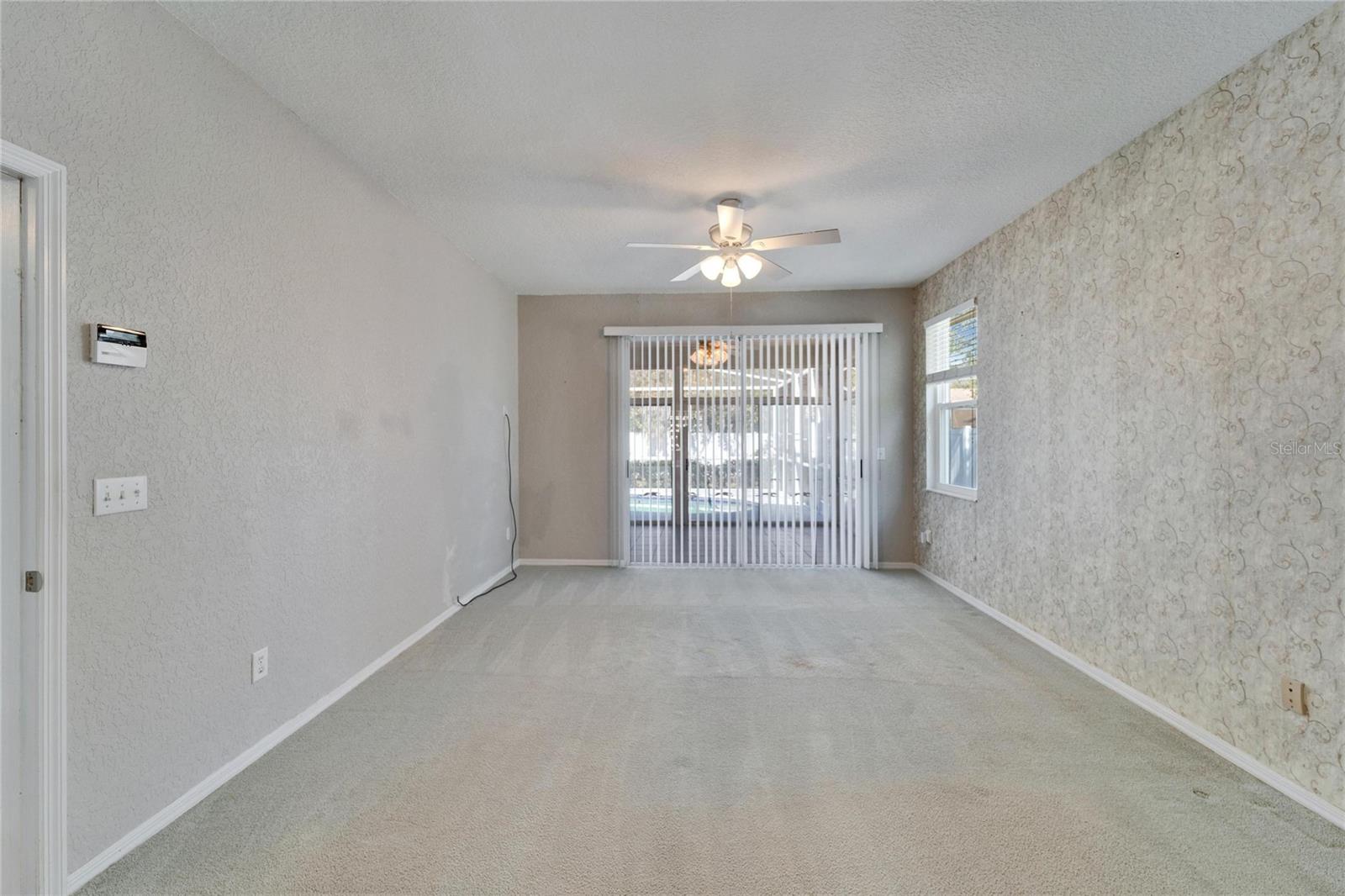 3904 EXECUTIVE CIR, PLANT CITY, FL, 33566