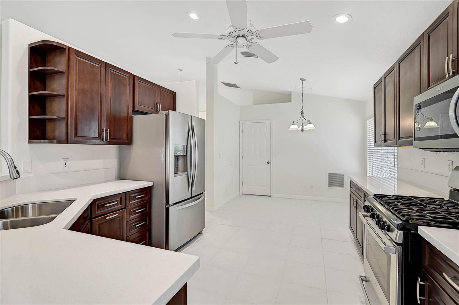 5261 HIGHBURY CIR, SARASOTA, FL, 34238