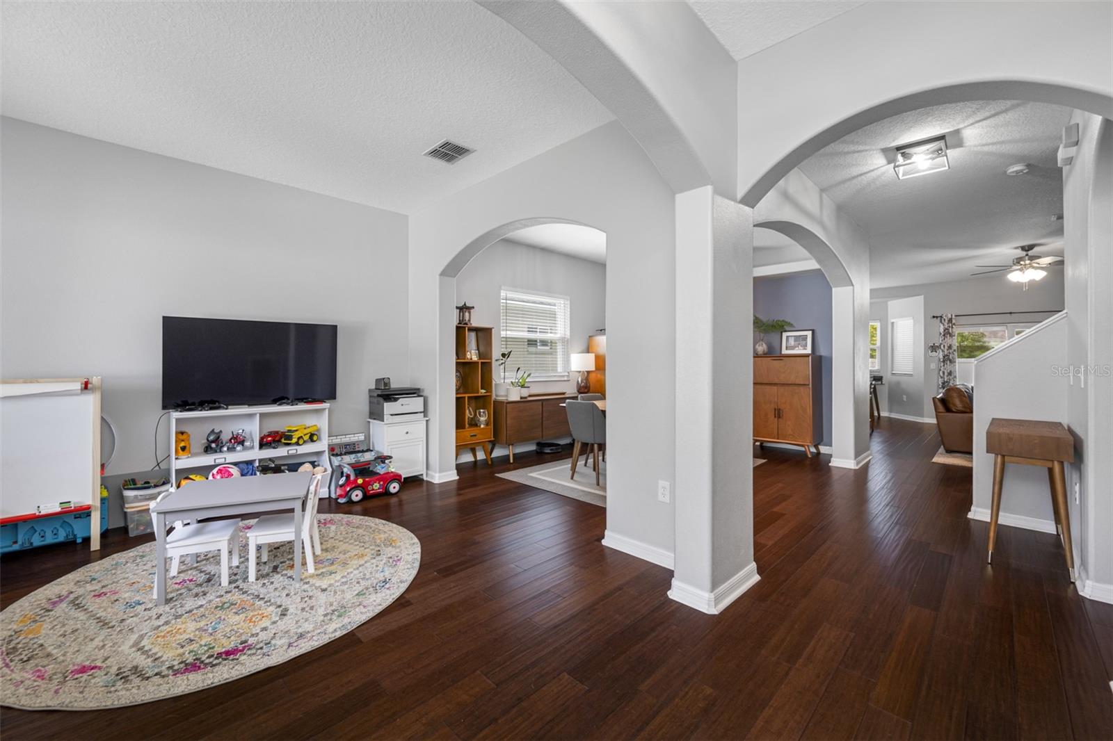 6807 S COURT DR, TAMPA, FL, 33611