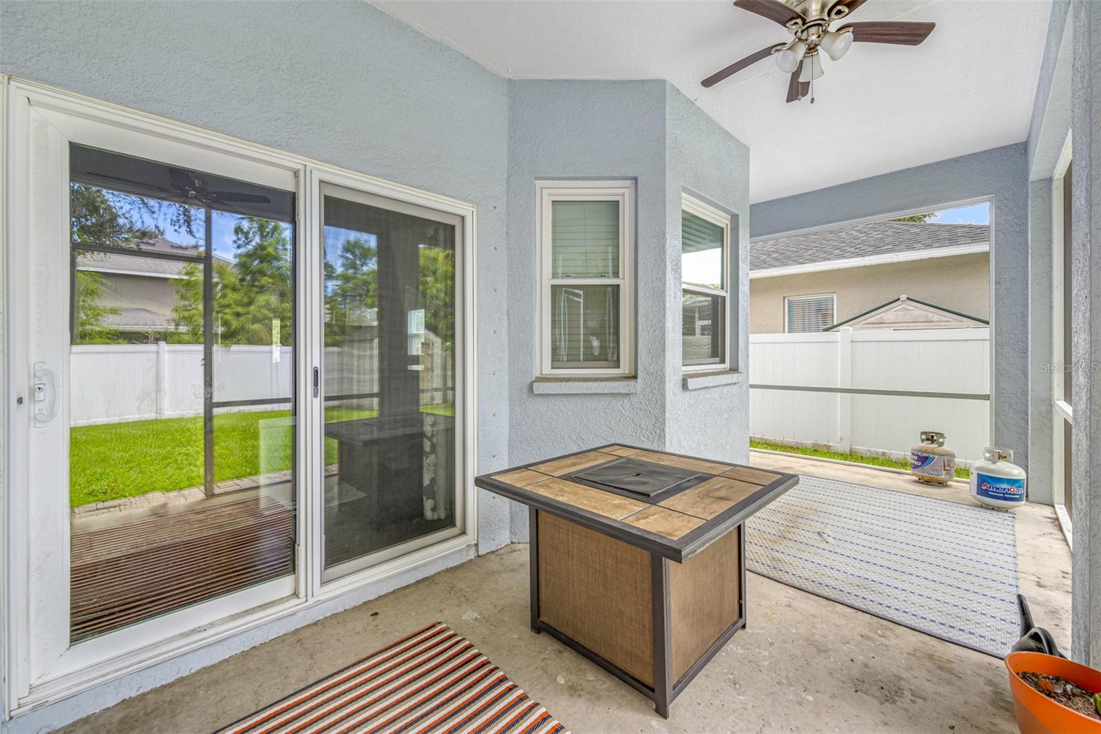 6807 S COURT DR, TAMPA, FL, 33611