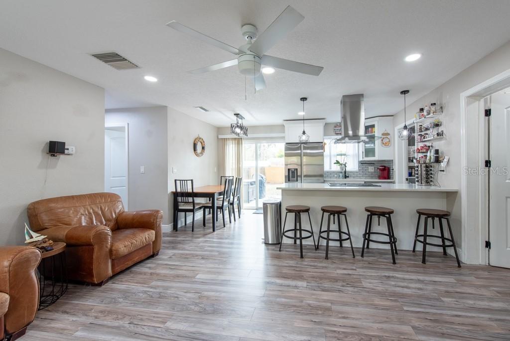 2970 WEBLEY DR, LARGO, FL, 33771