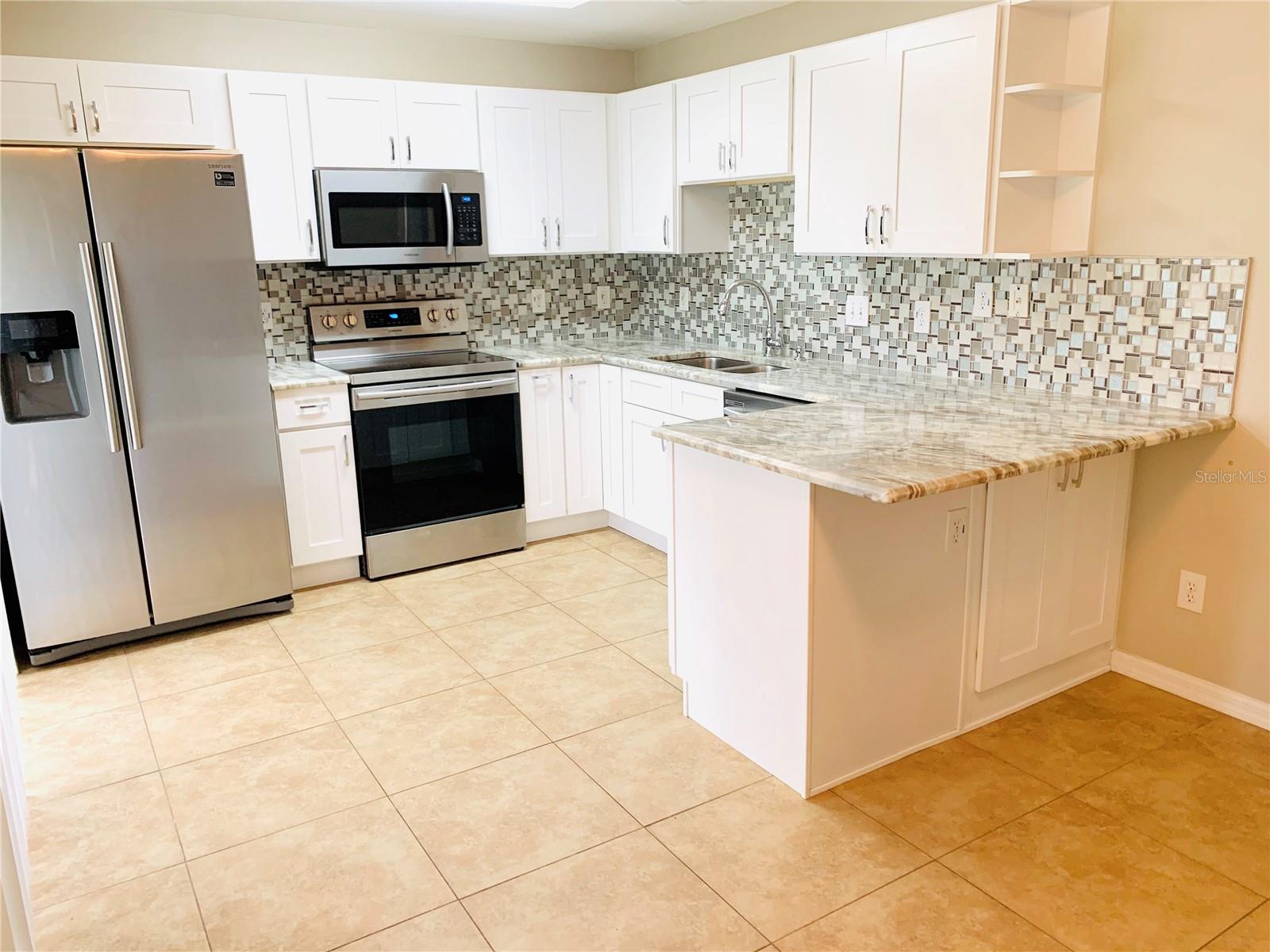 4729 WHITE BAY CIR, WESLEY CHAPEL, FL, 33545