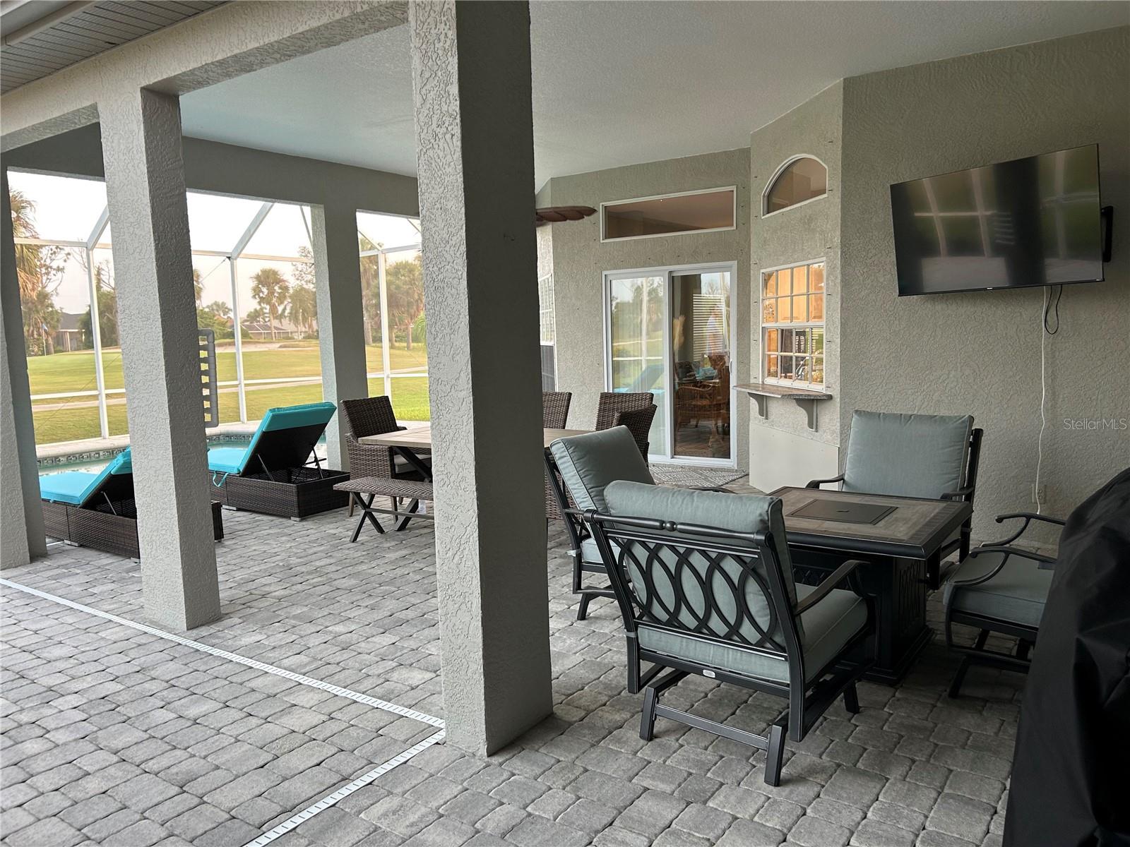 82 MARKER RD, ROTONDA WEST, FL, 33947