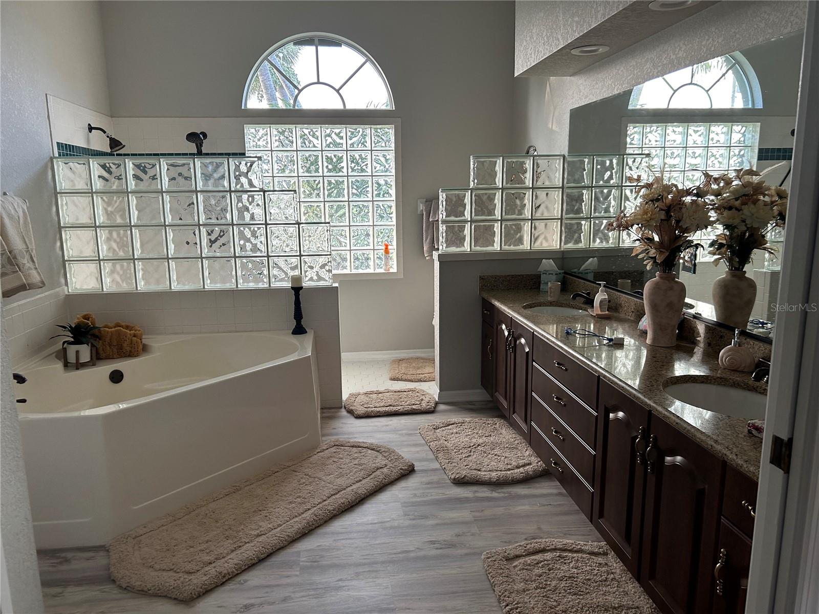 82 MARKER RD, ROTONDA WEST, FL, 33947