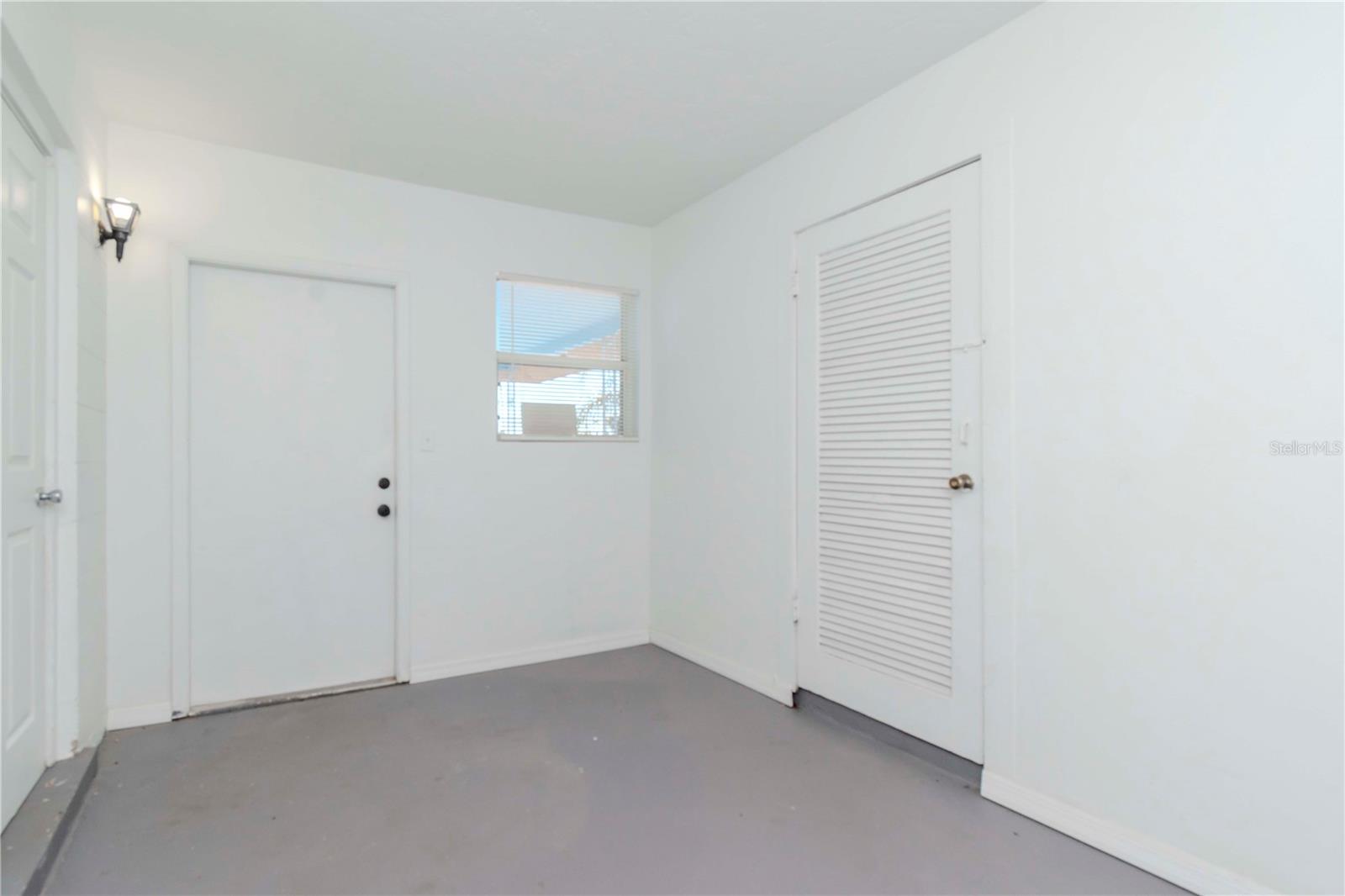 6604 COLUMBIA DR, BRADENTON, FL, 34207