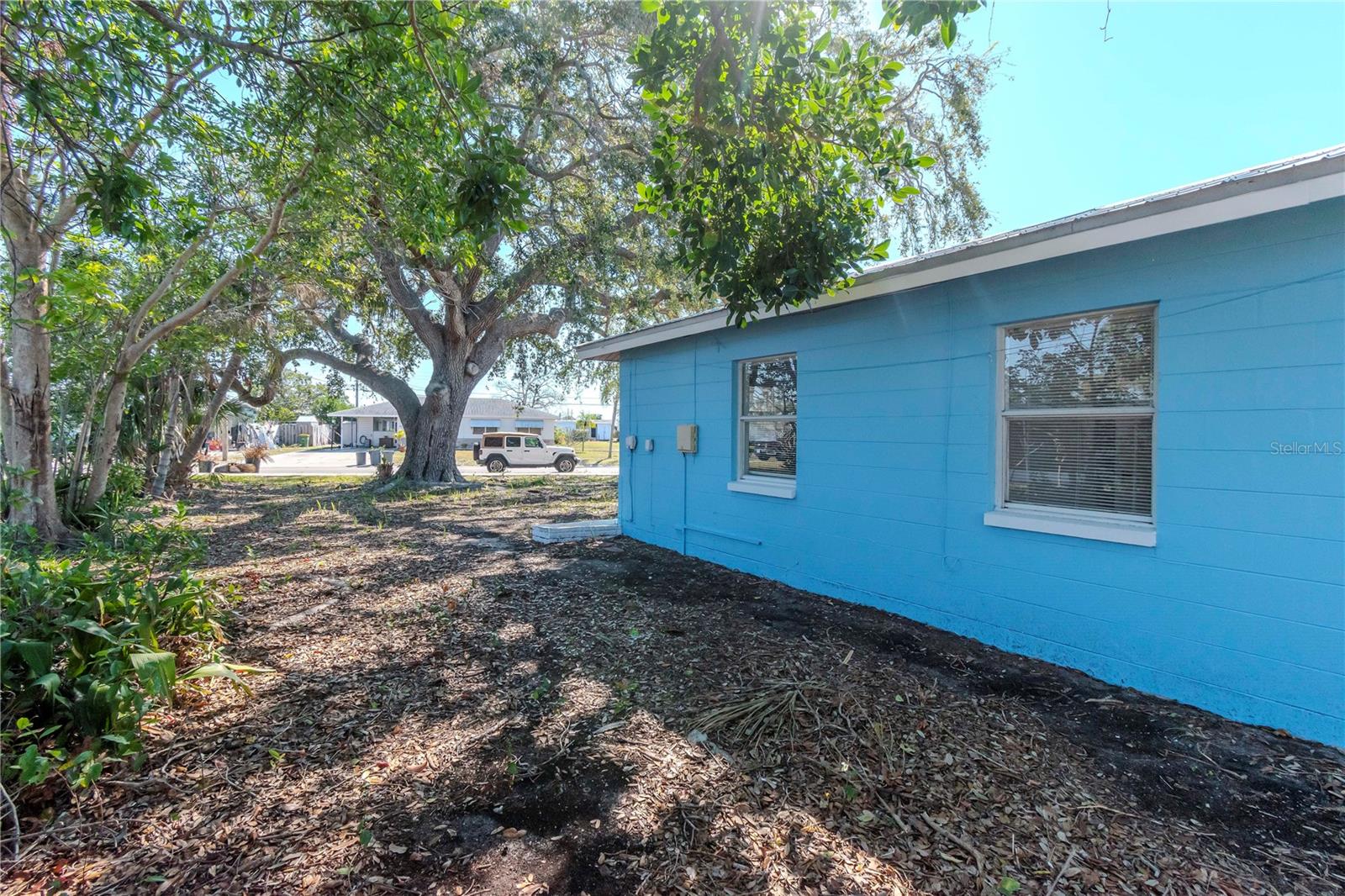6604 COLUMBIA DR, BRADENTON, FL, 34207