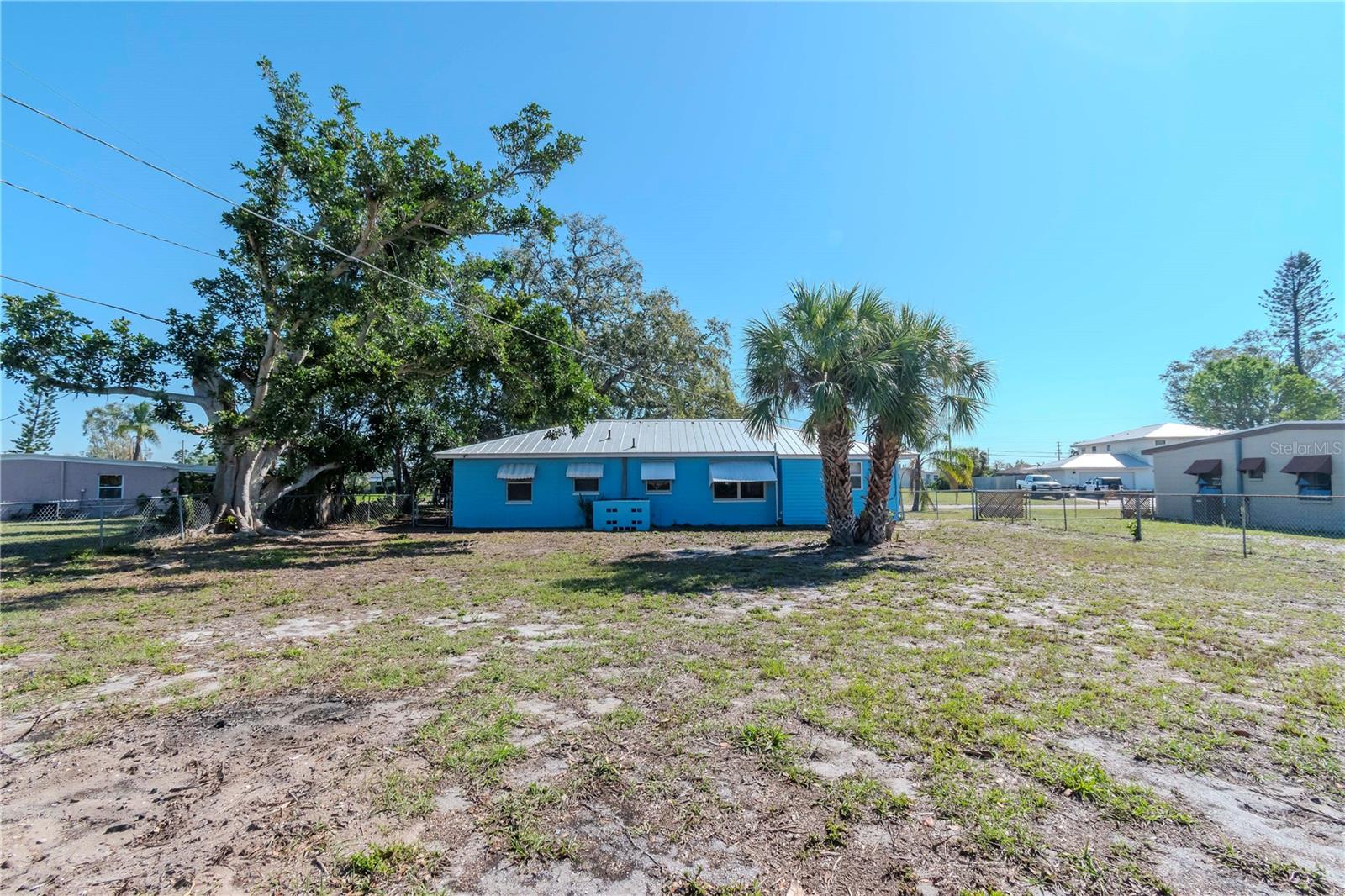 6604 COLUMBIA DR, BRADENTON, FL, 34207