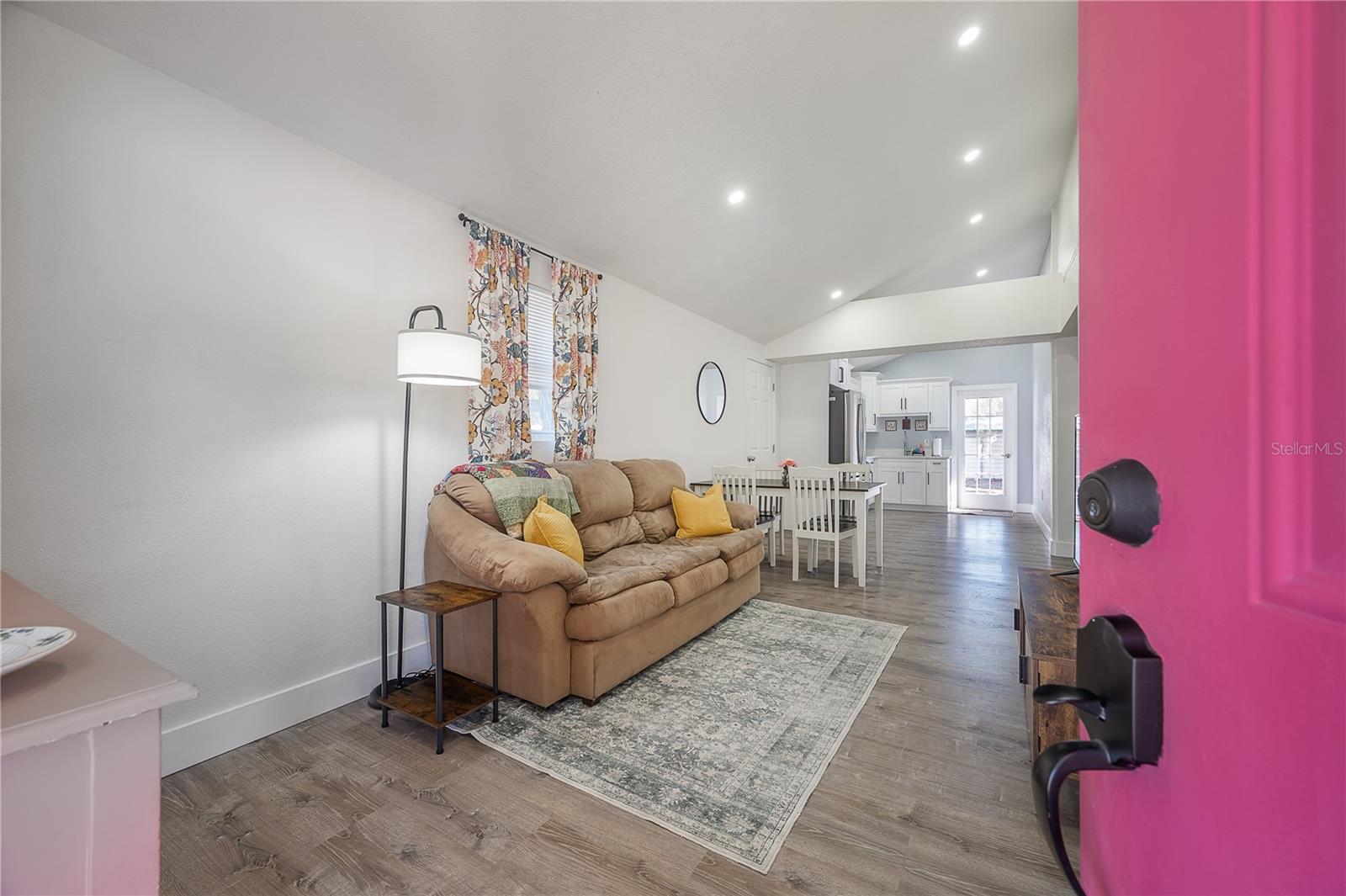 6907 N 12TH ST, TAMPA, FL, 33604