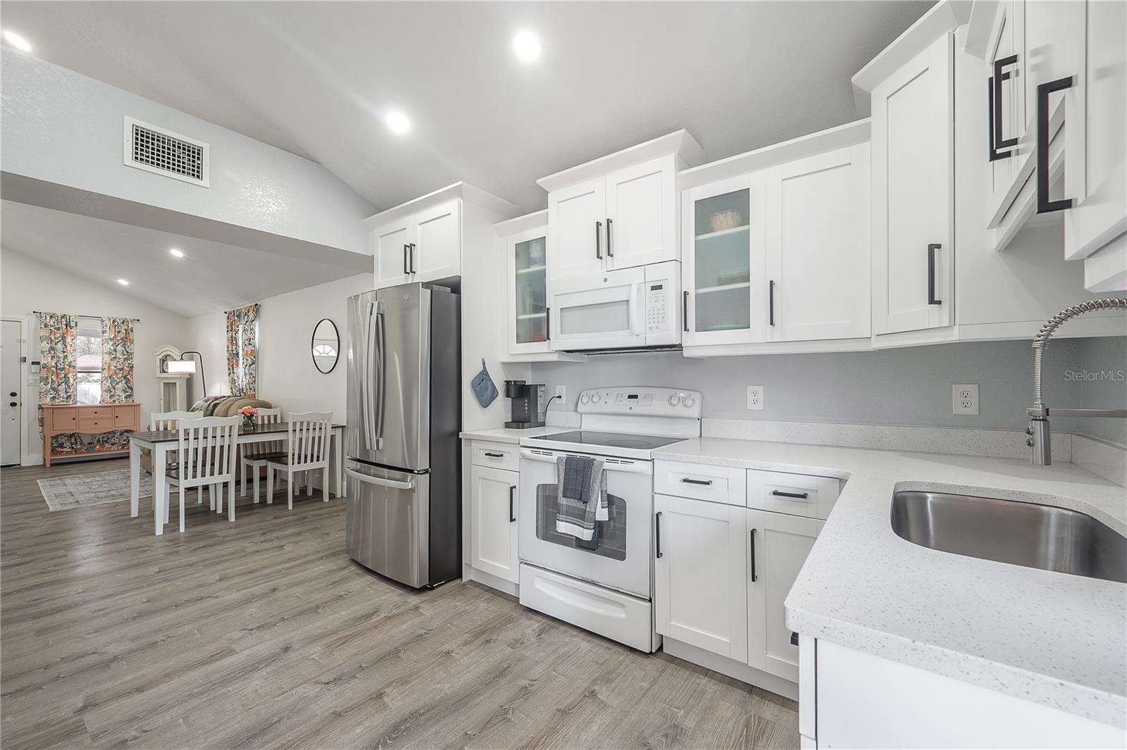 6907 N 12TH ST, TAMPA, FL, 33604