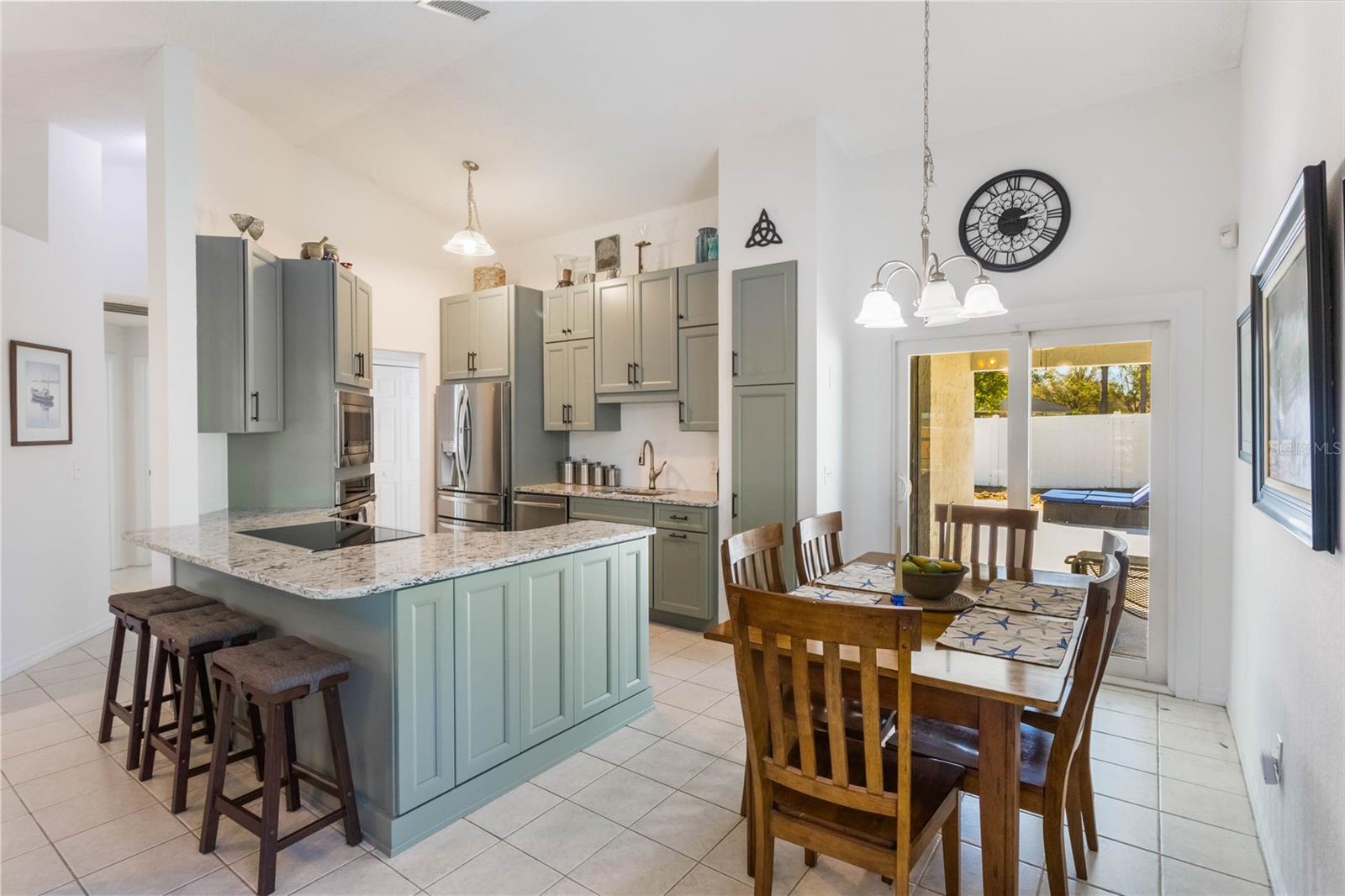 100 DIAMOND RIDGE BLVD, AUBURNDALE, FL, 33823
