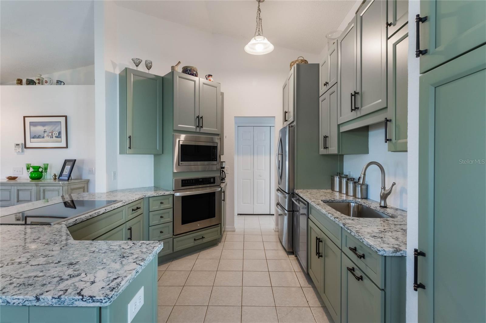 100 DIAMOND RIDGE BLVD, AUBURNDALE, FL, 33823
