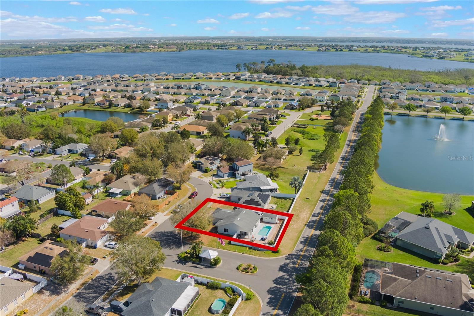 100 DIAMOND RIDGE BLVD, AUBURNDALE, FL, 33823