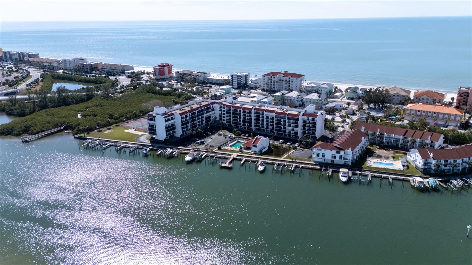 19111 VISTA BAY DR #401, INDIAN SHORES, FL, 33785