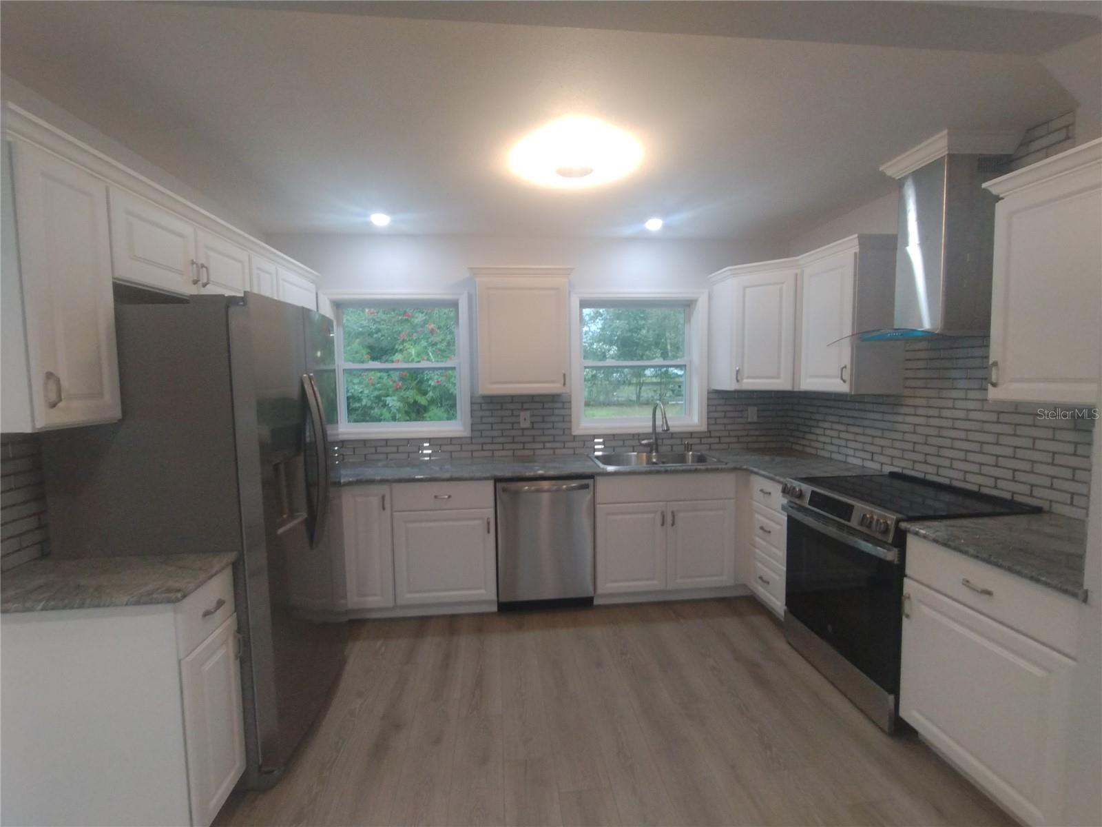 605 S VERONA AVE, AVON PARK, FL, 33825