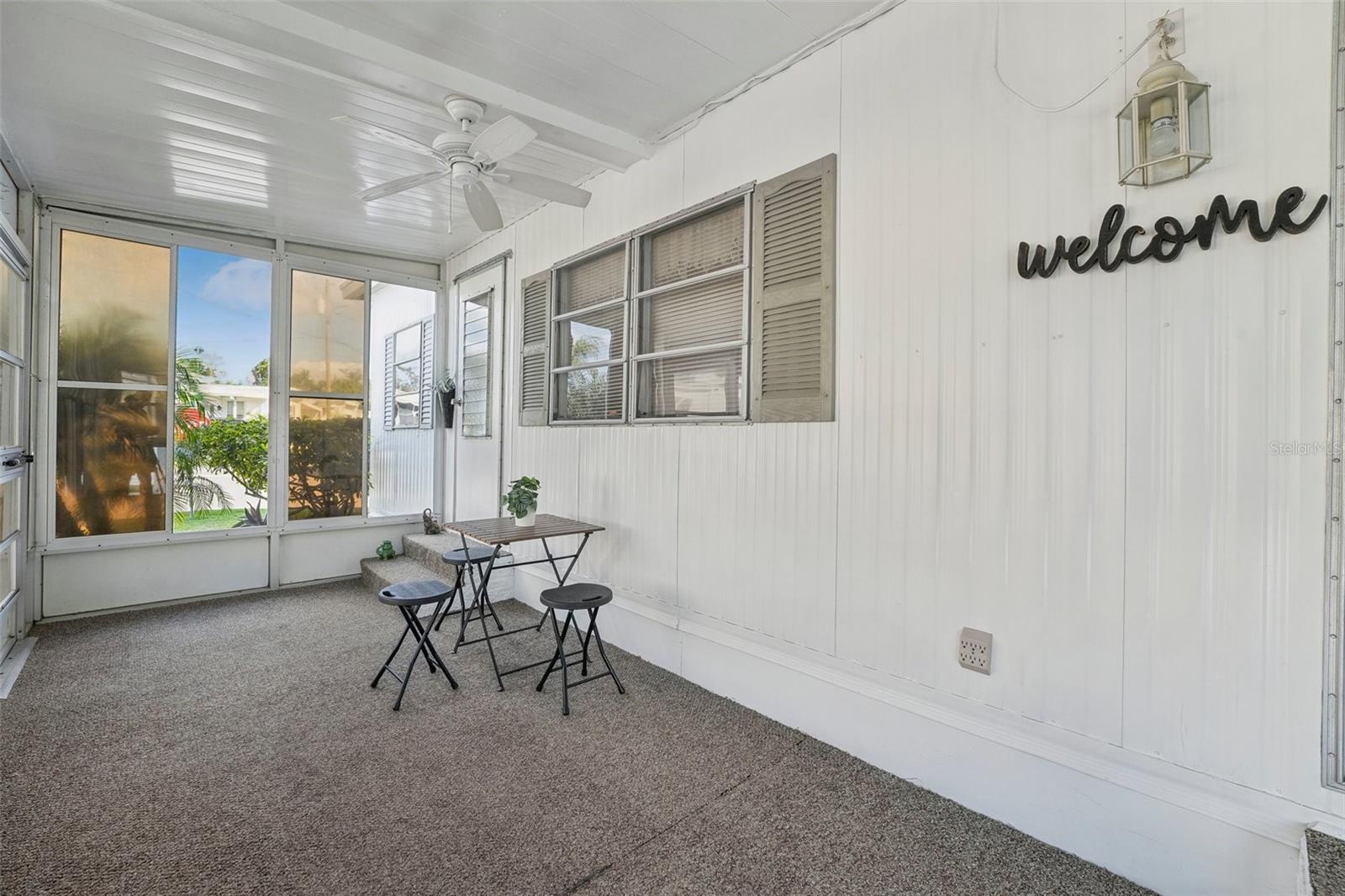 TB8355888 Property Photo