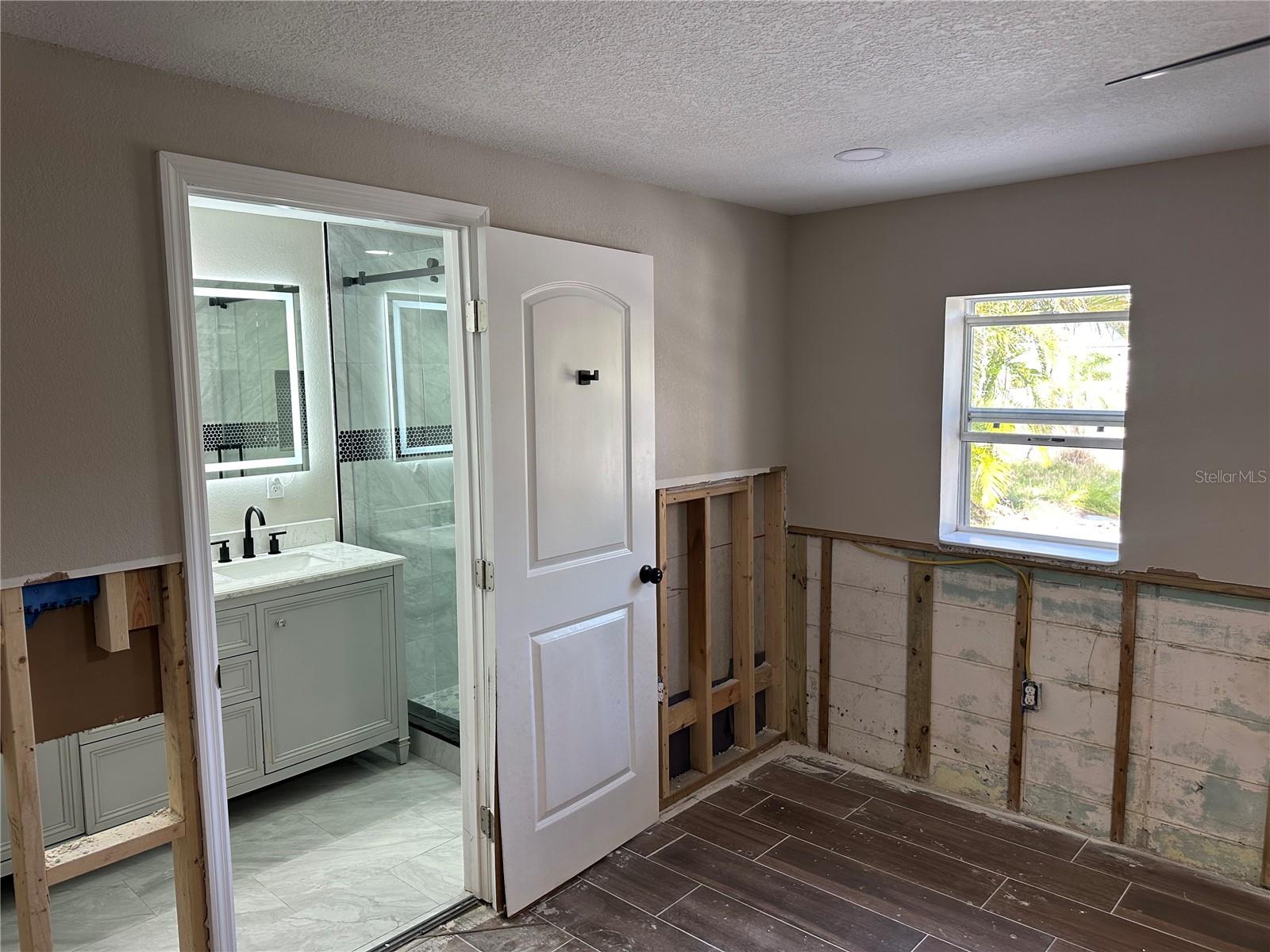 3934 HUNTINGTON ST NE, ST PETERSBURG, FL, 33703