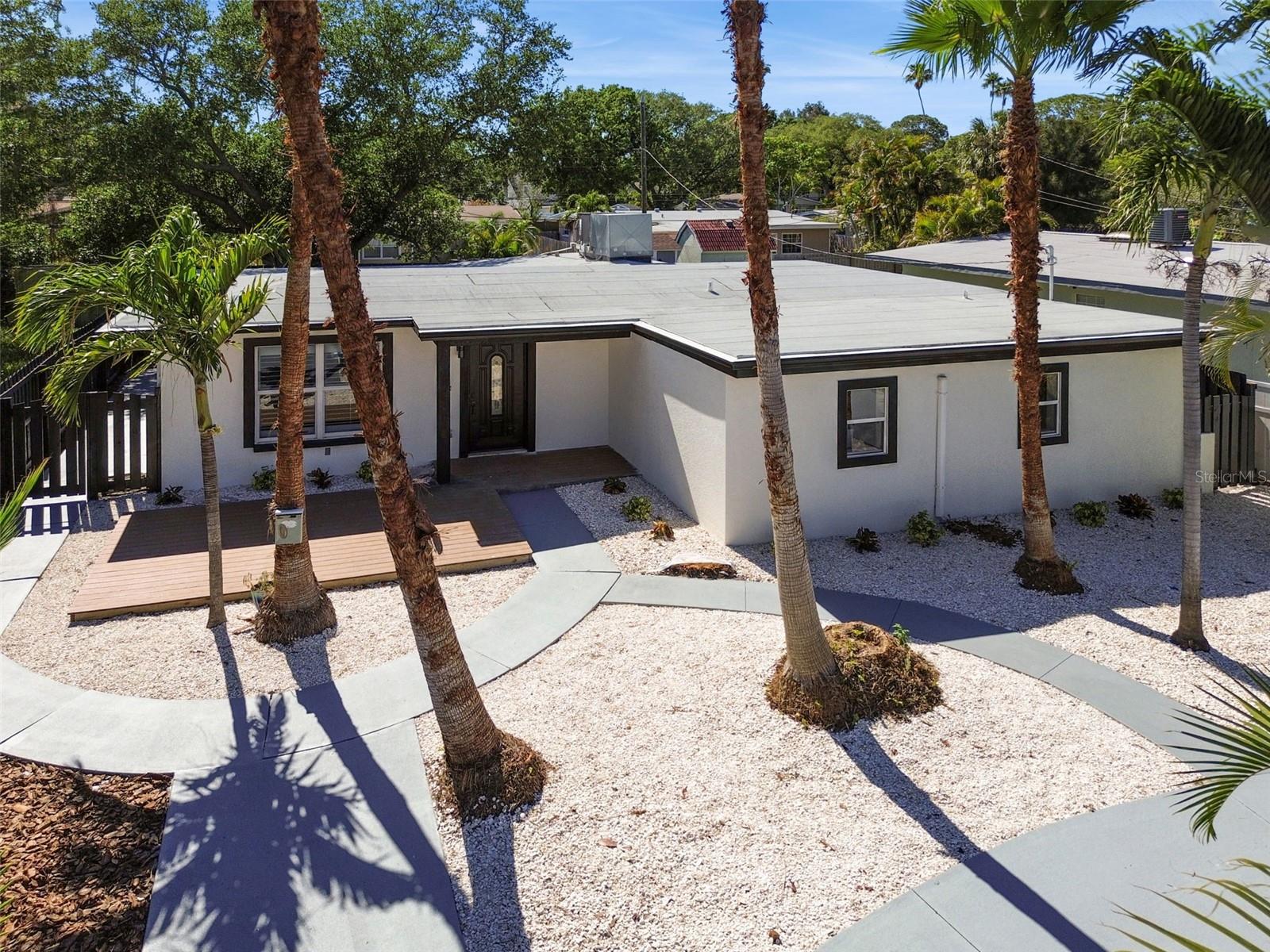 3934 HUNTINGTON ST NE, ST PETERSBURG, FL, 33703