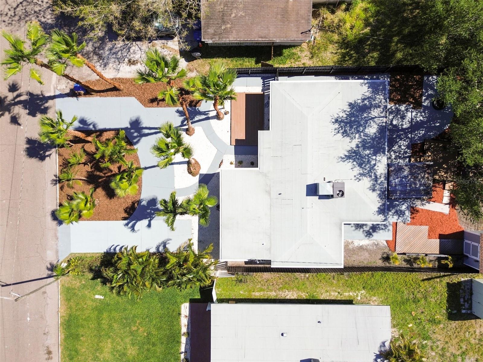 3934 HUNTINGTON ST NE, ST PETERSBURG, FL, 33703