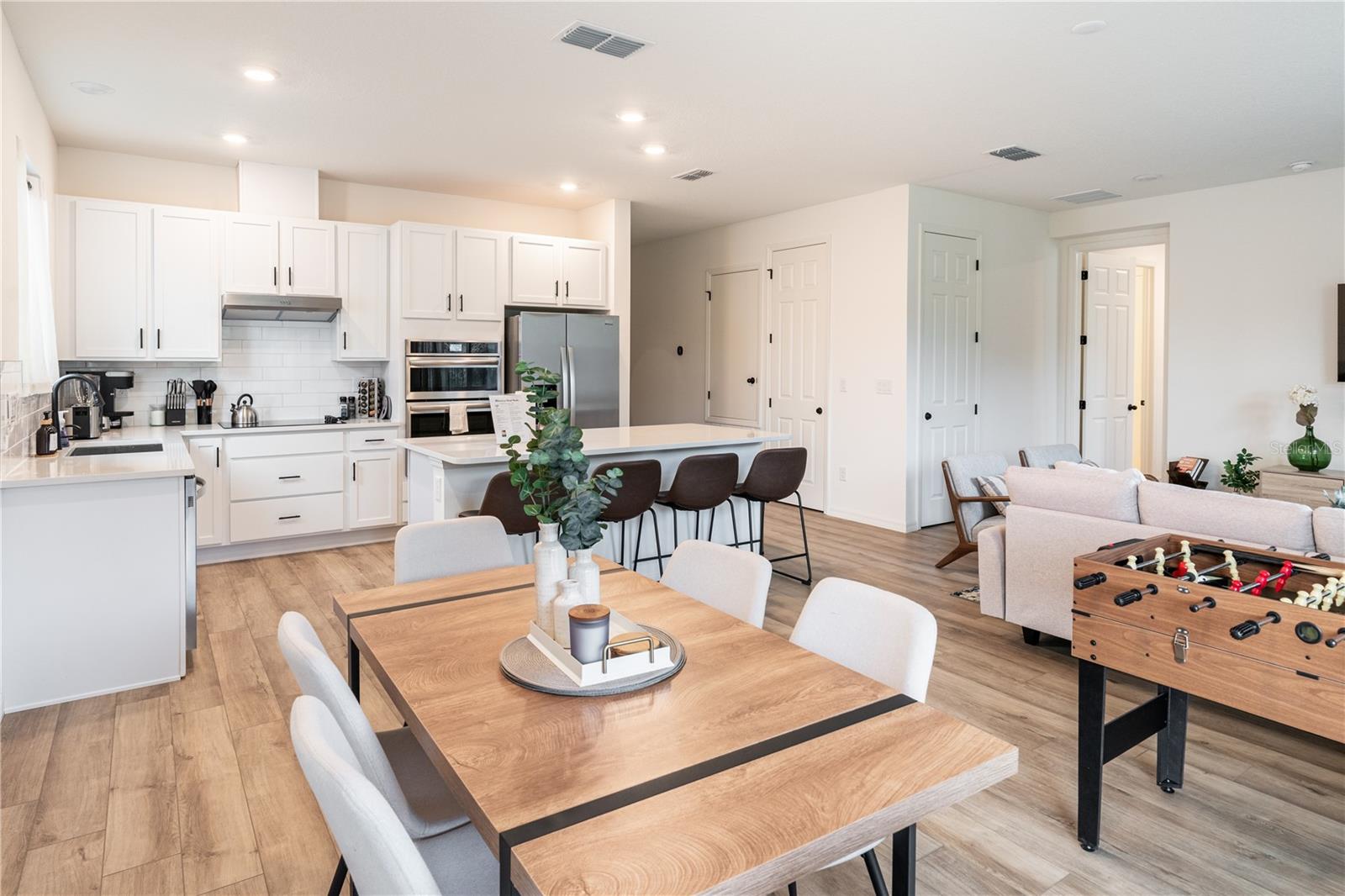 7417 35TH LN E, SARASOTA, FL, 34243