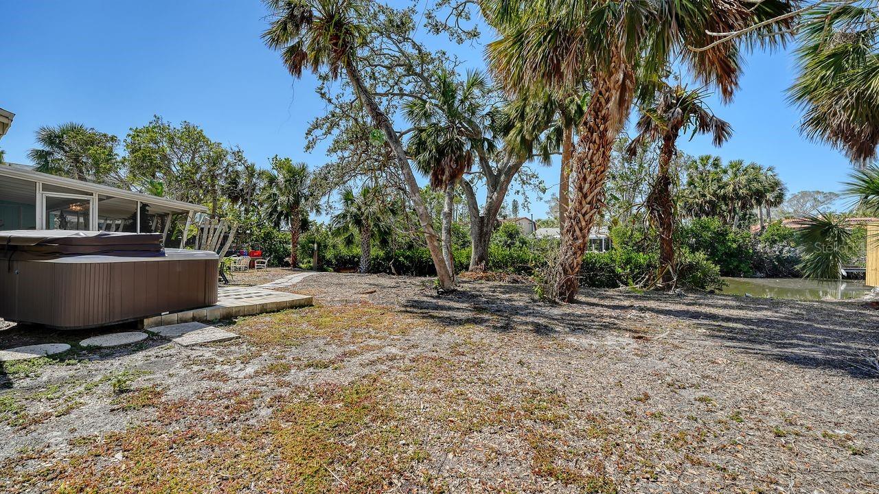 5448 AVENIDA DEL MARE, SARASOTA, FL, 34242