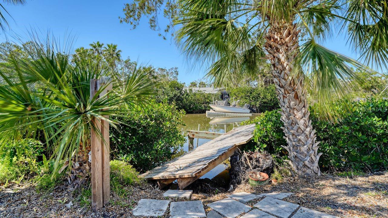 5448 AVENIDA DEL MARE, SARASOTA, FL, 34242