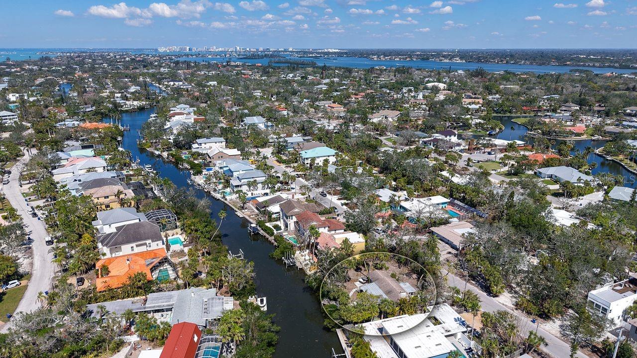 5448 AVENIDA DEL MARE, SARASOTA, FL, 34242