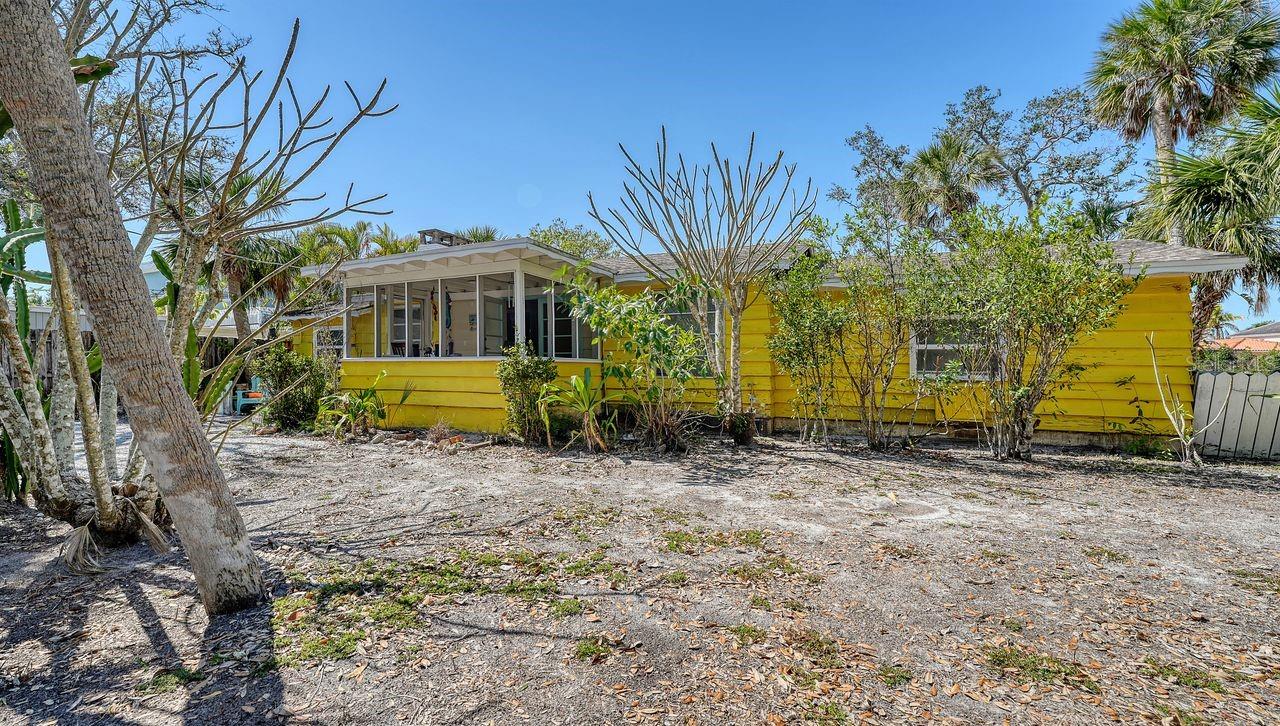 5448 AVENIDA DEL MARE, SARASOTA, FL, 34242