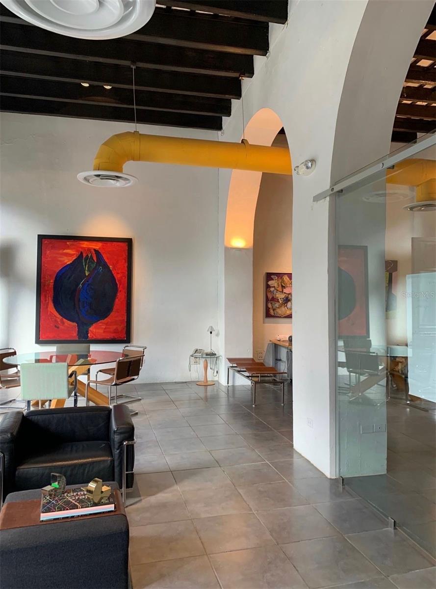 PR9112037 Property Photo