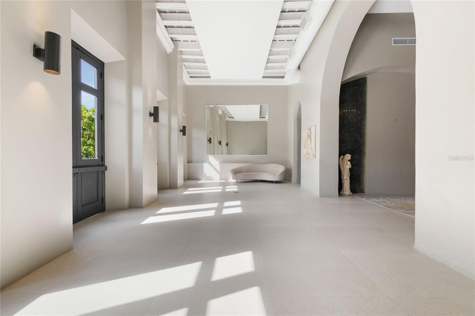 PR9112037 Property Photo