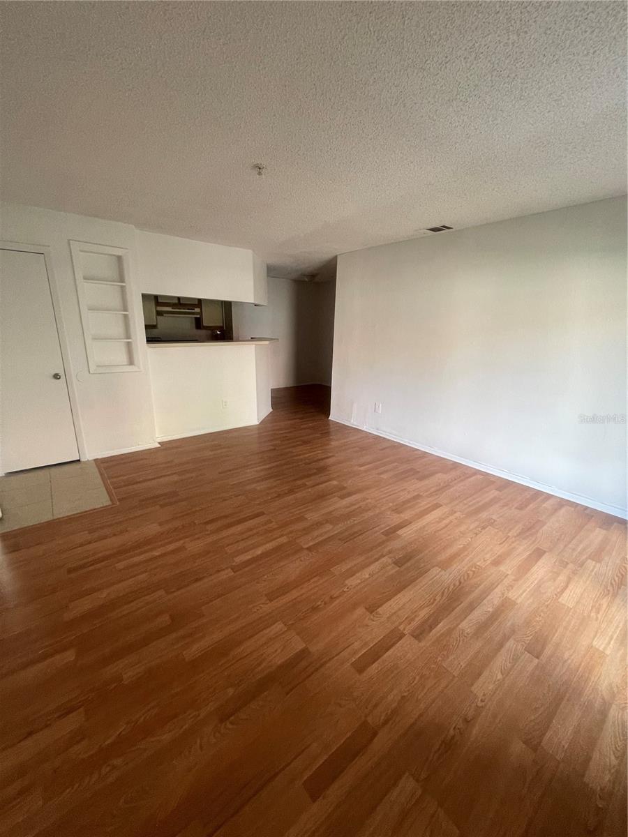 249 AFTON SQ #107, ALTAMONTE SPRINGS, FL, 32714