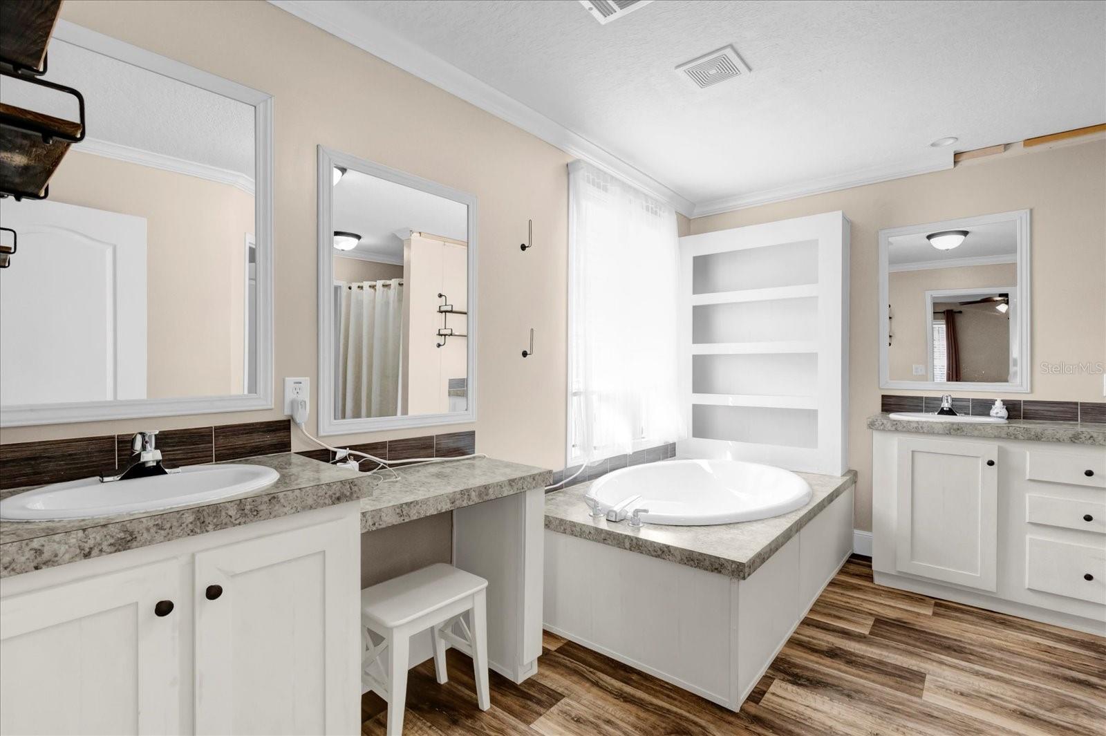 11811 KIJIK TRL, GROVELAND, FL, 34736