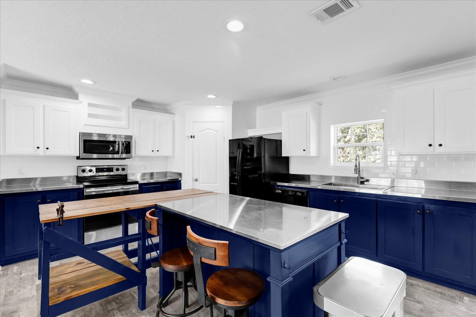 11811 KIJIK TRL, GROVELAND, FL, 34736